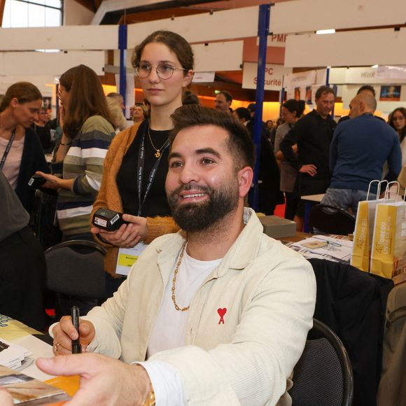 Kendji Girac à la Hall Georges Brassens de Brive-la-Gaillarde pour la 43 ème Foire du Livre de Brive, le 8 novembre 2025. © Jean-Marc Lhomer/Bestimage