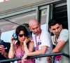 Dans l'Aveyron, le clan Zidane gère plusieurs entreprises.
Zinedine Zidane, et sa femme Véronique, et son fils Enzo lors du Grand Prix de F1 de Monaco 2025 - Qualifications au Circuit de Monaco le 24 mai 2025 à Monaco, Monaco. Photo Johnny Fidelin/Icon Sport/ABACAPRESS.COM