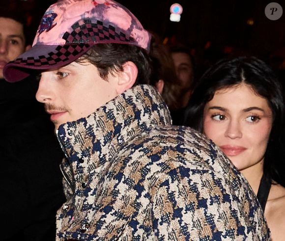 Timothée Chalamet et Kylie Jenner de retour à l'hotel Royal Monceau après avoir diné au Bar des Prés Montaigne après l'avant-première du film "Un parfait inconnu".

Photo : Cyril Moreau / Bestimage