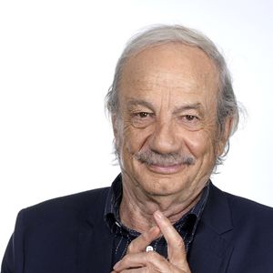 Mais si cette maison représente une véritable bulle d'oxygène pour le comédien, il songe aujourd'hui à s'en défaire.

Exclusif - Portrait de Patrick Chesnais sur le plateau de l'enregistrement de l'émission "Chez Jordan de Luxe" à Paris. Le 11 septembre 2024
© Cédric Perrin / Bestimage