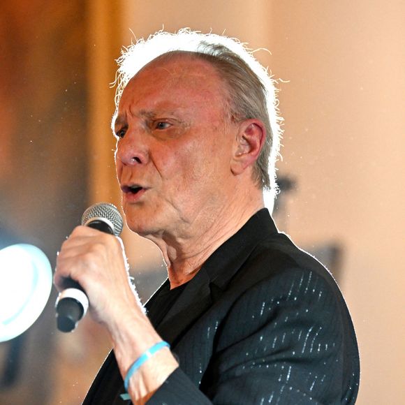 Herbert Léonard durant le dîner de Gala caritatif de l'association Enfant Star et Match à l'hôtel Negresco à Nice, le 8 juin 2024 © Bruno Bebert / Bestimage