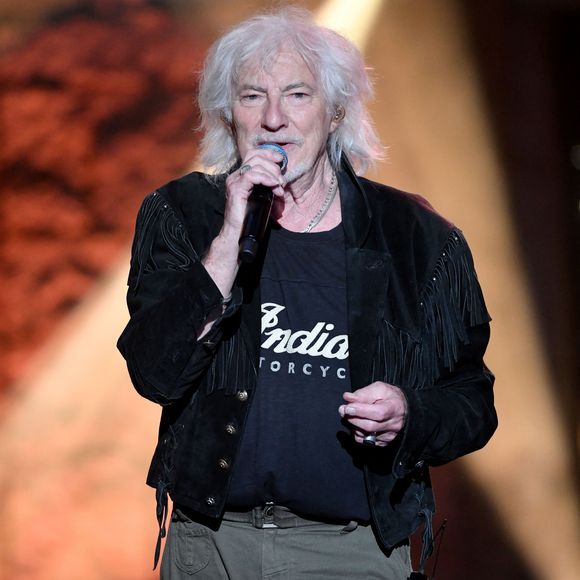 Exclusif - Hugues Auffray durant le deuxième jour d'enregistrement de l'émission de télévision "Nice Jazz Festival" au Théâtre de Verdure à Nice, le 25 juillet 2020.© Bruno Bebert / Bestimage