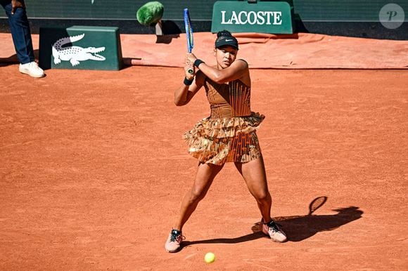 Naomi Osaka (JPN) lors des Internationaux de France de Tennis de Roland Garros 2026, à Paris, France, le 26 mai 2026. © Baptiste Autissier/Psnewz/Bestimage