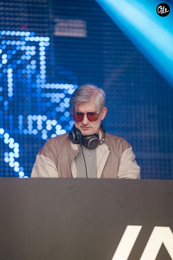Kavinsky lors du Festival 4L au Chalet des Iles à Paris le 20 Juin 2025. 

© Sitraka Ramiandrasoa/Bestimage