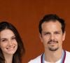 Le chef est devenu papa avec Cassandre Verdier, une architecte qu’il a rencontrée en 2023. 

Cassandre Verdier et Juan Arbelaez assistent à la 10e journée du « Village » lors du tournoi de Roland-Garros 2026, le 2 juin 2026 à Paris, en France. Photo de Nasser Berzane/ABACAPRESS.COM