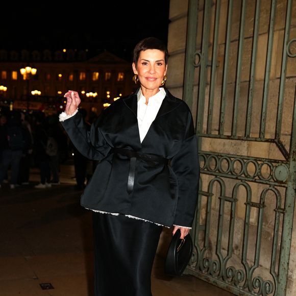Cristina Cordula - Arrivées au défilé Giambattista Valli Haute Couture Printemps/Eté 2025 lors de la fashion week à Paris le 27 janvier 2025.

© Lucia Sabatelli / Bestimage