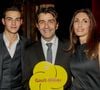 Pour surmonter cette épreuve et honorer sa mémoire, la famille Alléno a fondé dès le lendemain du drame une association solidaire.

Exclusif - Yannick Alléno (Cuisinier de l'année 2015) entouré de sa compagne Laurence Bonnel et de son fils Thomas, le 27 octobre 2014.

© Bestimage