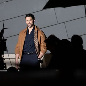 Tahar Rahim - Les célébrités au défilé Louis Vuitton "Collection Homme Prêt-à-Porter Automne/Hiver 2026-2027" lors de la Fashion Week de Paris, le 20 janvier 2026

© Julien Sarkissian / Bestimage