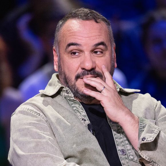 Exclusif - François-Xavier Demaison lors de l'enregistrement de l'émission "La Boîte à secrets", présentée par F.Bollaert et diffusée le 9 janvier 2026 sur France 3, dans les studios du Lendit à Saint-Denis, France, le 2 décembre 2025. © Cyril Moreau/Bestimage