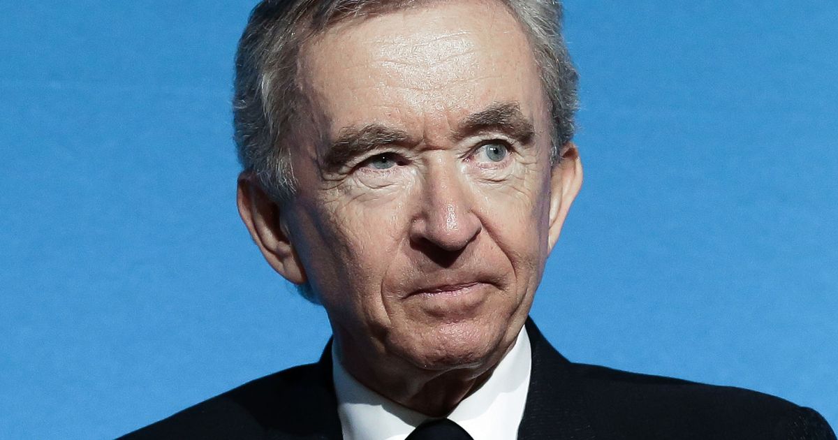 Bernard Arnault, à la tête de l'empire LVMH, pointe du doigt une caractéristique "pas très valorisante" et pourtant impressionnante !