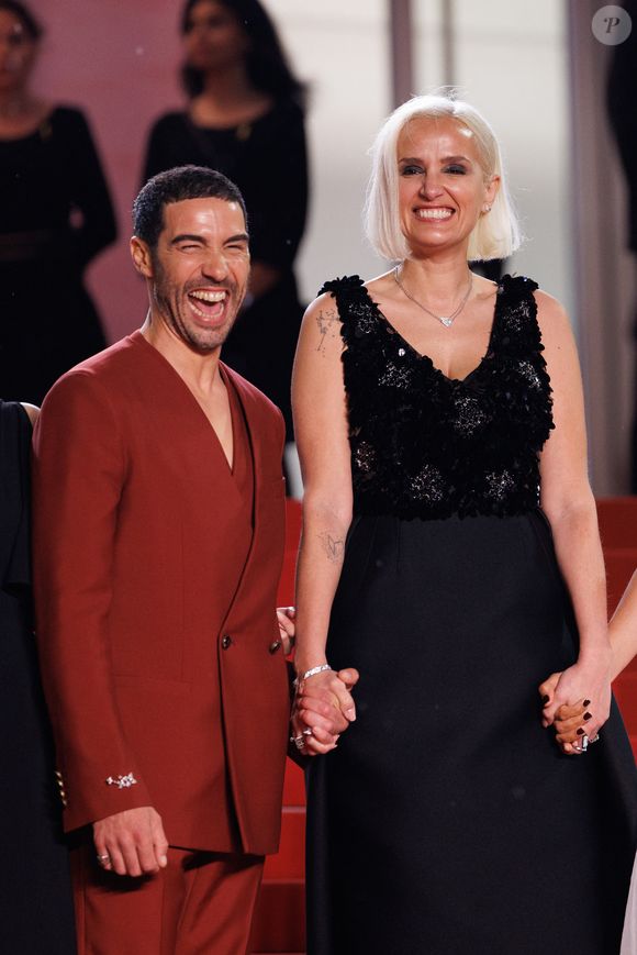 Tahar Rahim, Julia Ducournau - Montée des marches du film « Alpha » lors du 78ème Festival International du Film de Cannes, au Palais des Festivals à Cannes. Le 19 mai 2025
© Jacovides-Moreau / Bestimage