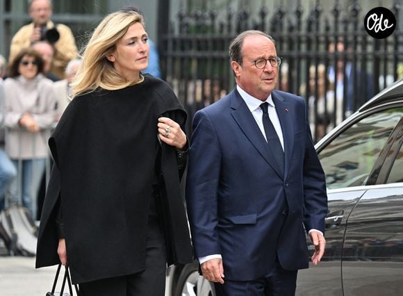 Le parquet avait requis douze mois de prison ferme, tandis que leur avocate dénonçait une "justice à deux vitesses".

Julie Gayet et François Hollande en la basilique Sainte-Clotilde à Paris (7ème) le 12 juin 2026. L’ancienne première dame de France est décédée le 5 juin 2026 à l’âge de 93 ans. © Jacovides / Liewig / Bestimage
