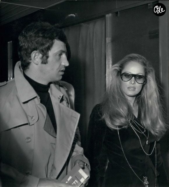 Jean-Paul Belmondo et Ursula Andress à l'aéroport d'Orly le 29 novembre 1968.

© Keystone Press Agency/ZUMA Press Wire