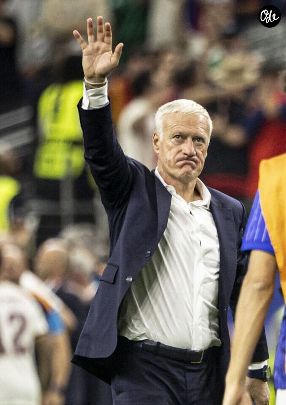 Malgré les rumeurs de tensions, plusieurs proches assurent qu'ils entretiennent une relation fondée sur un profond respect mutuel.

Didier Deschamps après la défaite de la France face à l'Espagne lors de la demi-finale de la Coupe du Monde de la FIFA 2026 au Mercedes-Benz Stadium d'Atlanta, en Géorgie (États-Unis), le 14 juillet 2026. 

© Elyxandro Cegarra / PsnewZ / Bestimage