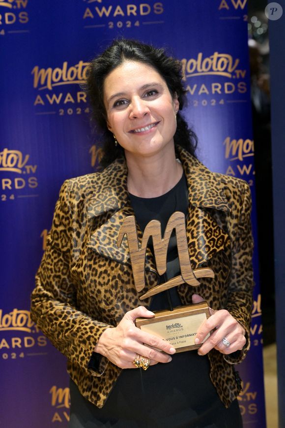 Exclusif - Apolline de Malherbe, rendez-vous d’information préféré pour “Face à face” lors de la soirée de remise de prix Molotov TV Awards 2024, première édition, pour récompenser les programmes télés préférés.

Paris, le 1er octobre 2024.

© Rachid Bellak / Bestimage