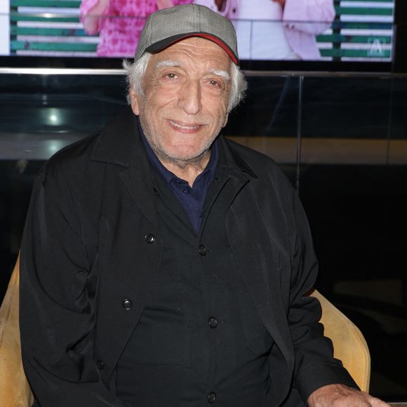 Gérard Darmon - Avant-première du film "Aimons-nous vivants" au cinéma Pathé Beaugrenelle à Paris le 8 avril 2025. © Coadic Guirec/Bestimage