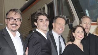 “Il s’est ôté la vie” : À 34 ans, cet acteur de Breaking Bad s’est éteint, Bryan Cranston réagit