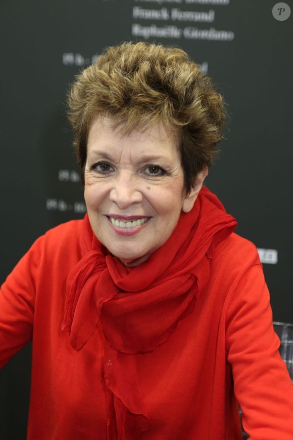 Catherine Laborde - Salon du Livre 2019 à la Porte de Versailles à Paris  du 15 au 18 mars 2019.
© Jean-Claude Woestelandt / Bestimage