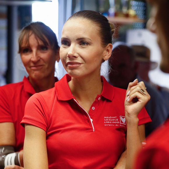 Exclusif - Amandine Petit (miss France 2021) - Quille solidaire à la veille de l'étape du coeur de l'association Mécénat Chirurgie Cardiaque "MCC" lors du Tour de France 2024 à Gevrey-Chambertin, France, le 4 juillet 2024. © Christophe Clovis/Bestimage