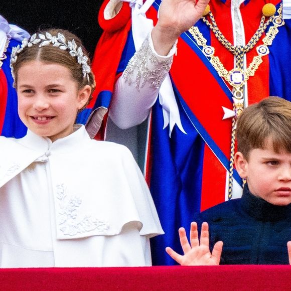 Princesse Charlotte et prince Louis au couronnement du roi Charles III le 5 mai 2023. ©Backgrid USA / Bestimage