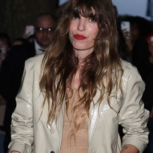 Lou Doillon - Arrivées au défilé de mode Hommes printemps-été 2025 "AMI Alexandre Mattiussi" lors de la fashion week de Paris. Le 20 juin 2024
© Denis Guignebourg / Bestimage