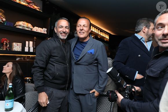 Jean Roch a reçu ses amis pour fêter la fermeture de son célèbre club privé, "VIP Room" à Saint-Tropez, après 29 ans d'existence, le 5 avril 2026. Après un dernier week-end de fête, du 3 au 5 avril 2026, le célèbre établissement sera remplacé par le "Lilly's Club".
© Franz Chavaroche / Bestimage