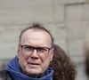 De nombreux consommateurs dénoncent des prélèvements mensuels qu’ils estiment avoir souscrits sans en avoir pleinement compris les modalités.

Julien Lepers lors des funérailles d'Humbert Ibach à l'église Notre-Dame-d'Auteuil à Paris, en France, le 12 mai 2025. Humbert Ibach, célèbre producteur français, surnommé « Mémé », est décédé à l'âge de 88 ans. Photo de Nasser Berzane/ABACAPRESS.COM