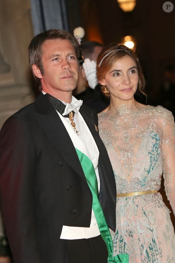 Le prince Emmanuel Philibert de Savoie et la princesse Clotilde de Savoie (Clotilde Courau) - Arrivée des invités au diner de gala organise au Palais Grand-Ducal, a l'occasion du mariage du prince Guillaume de Luxembourg et la comtesse Stephanie de Lannoy a Luxembourg, le 19 octobre 2012.