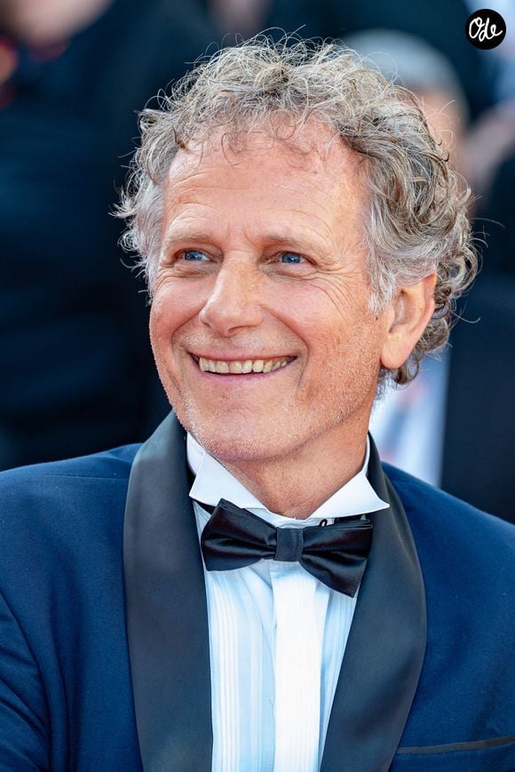 Charles Berling assistant à la projection et au tapis rouge du film « La vie d’une femme » au Palais des Festivals de Cannes, en France, le 13 mai 2026, dans le cadre du 79e Festival de Cannes. Photo de Nicolas Genin/ABACAPRESS.COM
