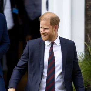 Harry souhaite également que ses enfants, Archie et Lilibet, puissent découvrir le pays dans lequel il a grandi

Prince Harry à Londres le 7 juillet 2026. ©Dana Press / Bestimage