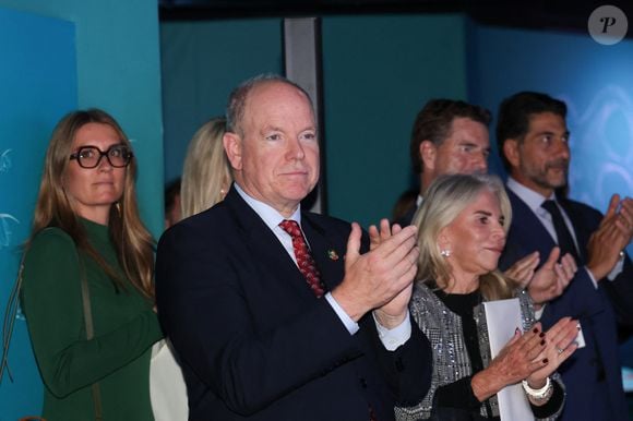 Le prince Albert II de Monaco - Le prince Albert II de Monaco était au Musée Océanographique de Monaco pour découvrir 3 nouvelles réalisations sur le parcours de visite du Musée, remercier les donateurs et mécénes et assister à la signature du renouvellement du partenariat avec la CFM Indosuez Wealth Management, le 24 octobre 2025.

© Claudia Albuquerque / Bestimage