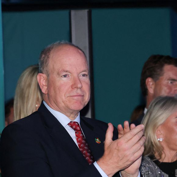 Le prince Albert II de Monaco - Le prince Albert II de Monaco était au Musée Océanographique de Monaco pour découvrir 3 nouvelles réalisations sur le parcours de visite du Musée, remercier les donateurs et mécénes et assister à la signature du renouvellement du partenariat avec la CFM Indosuez Wealth Management, le 24 octobre 2025.

© Claudia Albuquerque / Bestimage