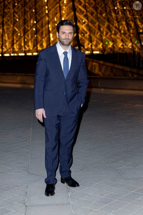 Pio Marmaï - Photo Call du « Le Grand Diner du Louvre « lors de la Fashion Week  à Paris le 5 mars 2025. © Olivier Borde /Bestimage