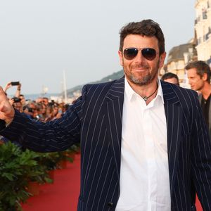 Patrick Bruel sur le tapis rouge du prix du court métrage lors du 37ème festival du film de Cabourg (37ème journées romantiques du 14 au 18 juin 2023), à Cabourg, France, le 16 juin 2023. © Coadic Guirec/Bestimage