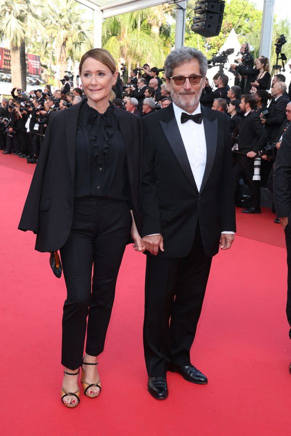 Daniela Lumbroso et son mari Eric Ghebali - Montée des marches du film « The Phoenician Scheme » lors du 78ème Festival International du Film de Cannes, au Palais des Festivals à Cannes. Le 18 mai 2025
© Jacovides-Moreau / Bestimage