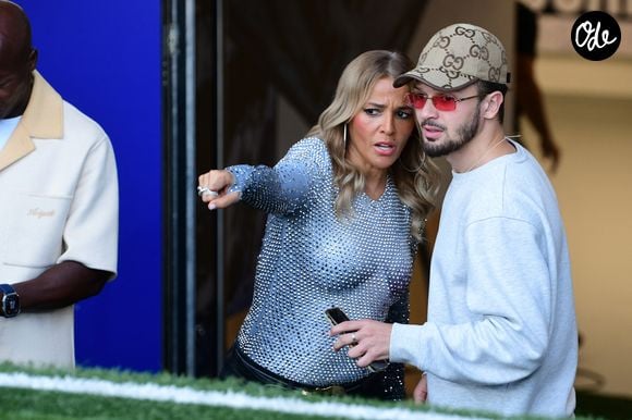 La chanteuse Nâdiya - Célébrités lors du match de gala caritatif entre l’équipe de Nico Capone et celle de Redouane Bougheraba au profit des fondations Théodora et Terres d’espoir en faveur des enfants hospitalisés et des personnes en difficulté au stade de la Tuiliere  à Lausanne en Suisse le 6 Septembre 2025. © Romain Doucelin/Bestimage