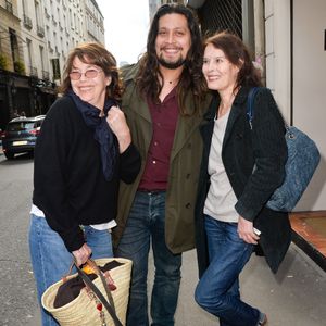 Jane Birkin, Lulu Gainsbourg et sa mère Bambou lors du lancement officiel de l'association Serge Gainsbourg au cabaret Don Camilo à Paris, le 2 avril 2017. © Guirec Coadic/Bestimage