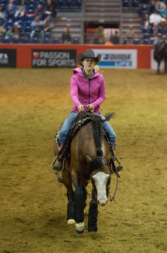 Gina-Maria Schumacher lors d'une compétition de reining et à l'entraînement à Equita Lyon le 1 er novembre 2015
© Vincent Dargent / Bestimage
