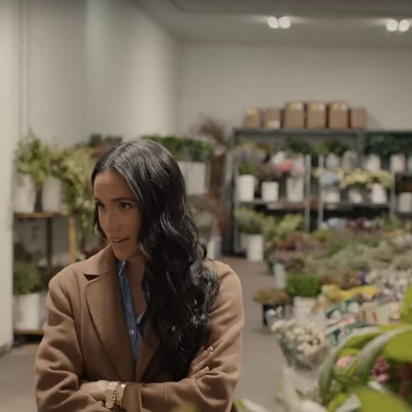 Los Angeles, CA - Le prince Harry se blottit contre Meghan Markle dans la première bande-annonce de sa nouvelle série Netflix With Love, Meghan. (Backgrid UK/ Bestimage).