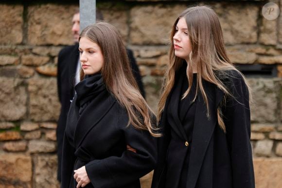 La princesse Leonor d'Espagne et l'infante Sofia d'Espagne lors du service commémoratif en hommage à Irène de Grèce à Madrid le samedi 17 janvier 2026. Photo par GTres/ABACAPRESS.COM