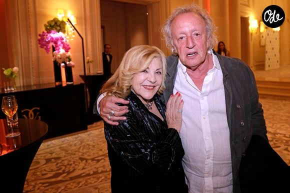 Nicoletta et Didier Barbelivien - Soirée de gala pour la Fondation de la Recherche en Physiologie, "Les Stéthos d'Or" au Four Seasons Hôtel George V à Paris le 24 mars 2025. © Cédric Perrin/Bestimage