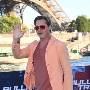 Brad Pitt - Photocall du film "Bullet Train" sur le bateau-mouche "L'Excellence" au Port Debilly à Paris. Le 16 juillet 2022
© Coadic Guirec / Bestimage