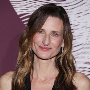 Camille Cottin au photocall du dîner de la 51ème cérémonie des César au Fouquet's à Paris, France, le 27 février 2026. © Denis Guignebourg/Bestimage