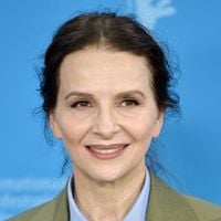Juliette Binoche a posé ses valises dans l'arrondissement le plus vaste de la capitale