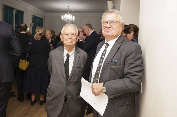 Exclusif - Alexandre Couvelaire et Jean Veil lors d'un dîner de la Revue des Deux Mondes à la Maison de l'Amérique Latine à Paris le 15 septembre 2025
© Jack Tribeca / Bestimage