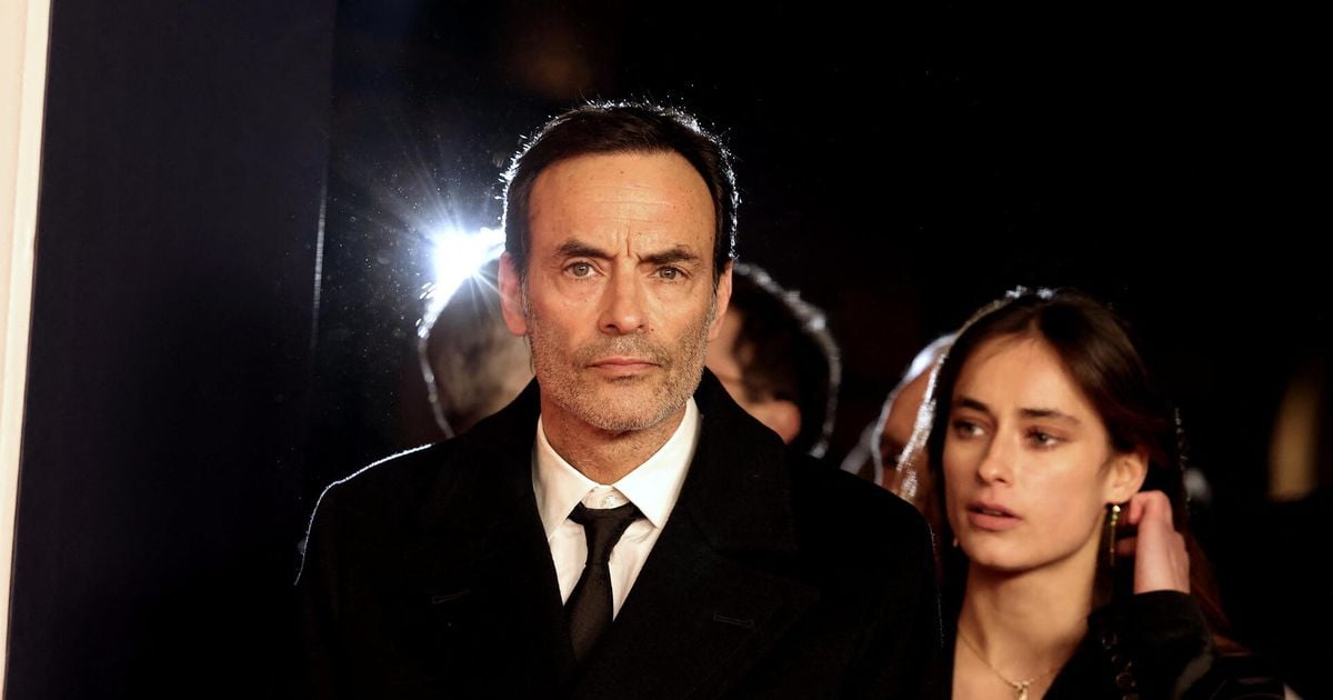 Alain Delon : Sa petite-fille Liv sereine à Douchy, Anthony s'offre un moment hors du temps dans la forteresse