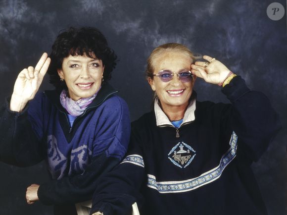 L'ancienne animatrice de "Gym Tonic" avec Davina n'a en rien perdu de son dynamisme.

Archives - Portrait de Veronique et Davina ( Véronique de Villèle et Davina Delor) 14 mars 1995. © CEDRIC PERRIN / BESTIMAGE