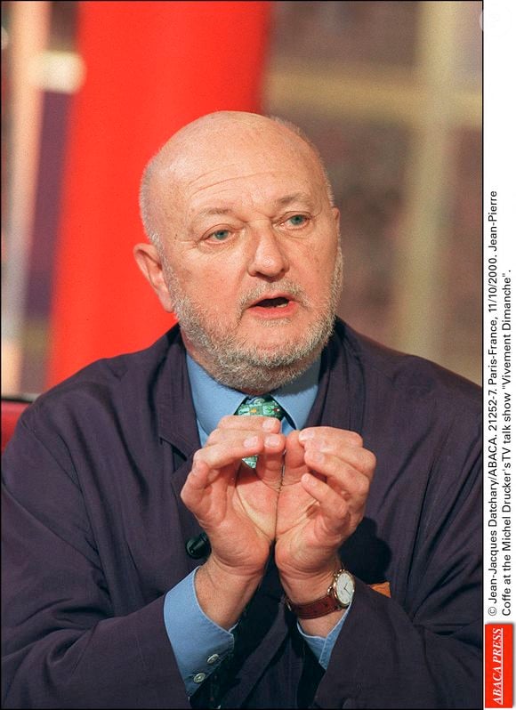 © Jean-Jacques Datchary/ABACA. 21252-7. Paris-France, 11/10/2000. Jean-Pierre Coffe à l'émission Vivement Dimanche de Michel Drucker.