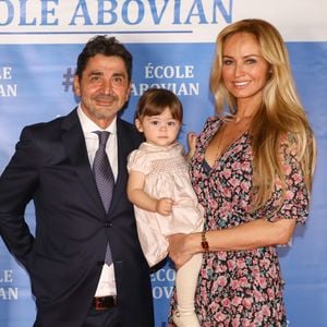 Aram Ohanian, sa femme Adriana Karembeu et leur fille Nina Ohanian - Photocall de la soirée caritative organisée au Palais du Pharo, au profit de l'école arménienne Abovian. Marseille, le 26 octobre 2019. © Philippe Doignon / Bestimage