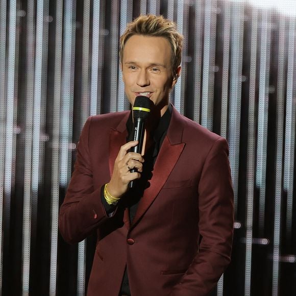 Pendant dix ans, de 2005 à 2015, il a exercé un second métier en parallèle de la télévision.

Cyril Féraud à la cérémonie des 41èmes Victoires de la Musique à la Seine Musicale à Boulogne-Billancourt le 13 février 2026.

© Coadic Guirec / Bestimage